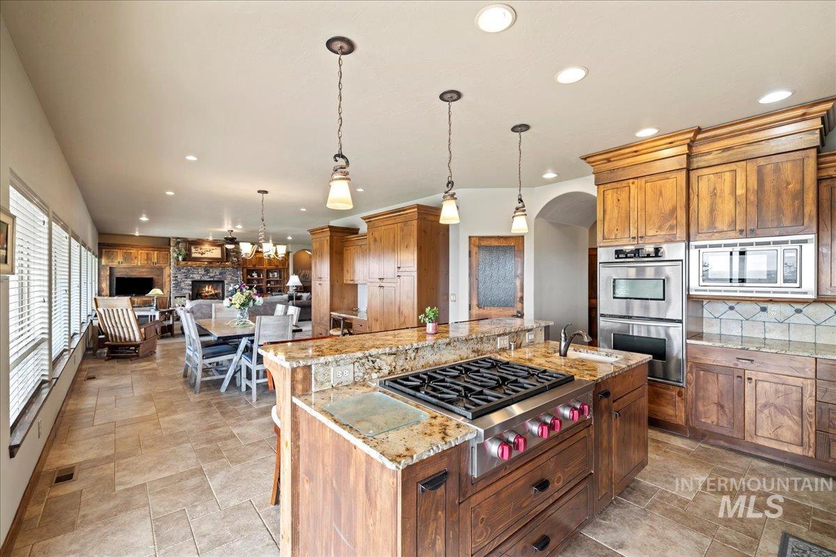 1270 Hillcrest Dr., Vale, Oregon 97918, 3 Bedrooms, 4 Bathrooms, Farm & Ranch For Sale, Price $2,400,000, 98947142