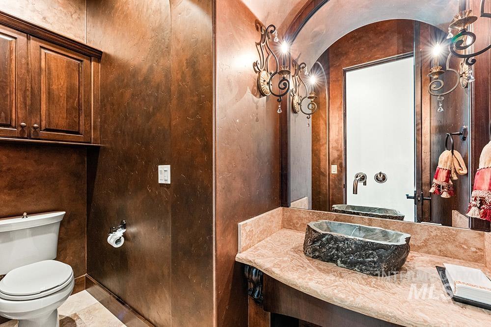 473 N Strata Via Way, Boise, Idaho 83712-6730, 5 Bedrooms, 6 Bathrooms, Residential For Sale, Price $2,995,000, 98947172