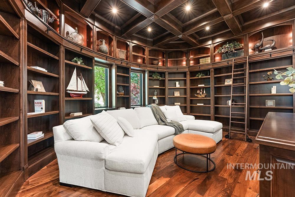 473 N Strata Via Way, Boise, Idaho 83712-6730, 5 Bedrooms, 6 Bathrooms, Residential For Sale, Price $2,995,000, 98947172