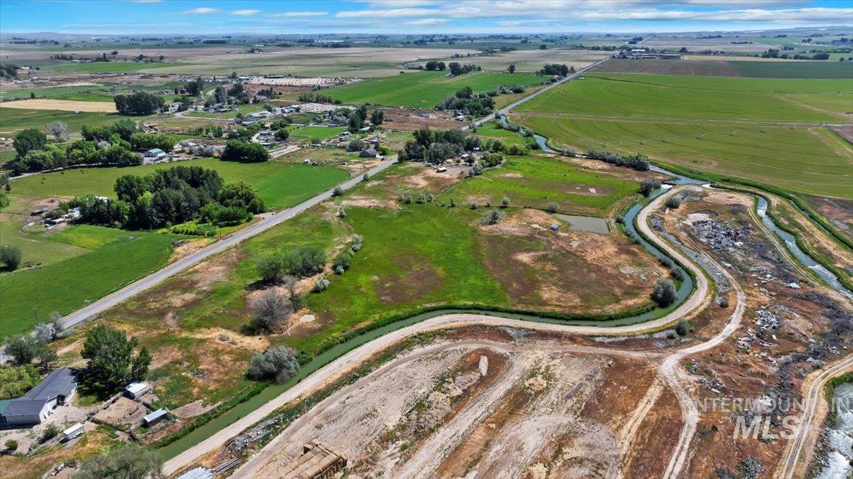 169 W 200 N, Jerome, Idaho 83316, 4 Bedrooms, 2 Bathrooms, Residential For Sale, Price $669,900, 98947182