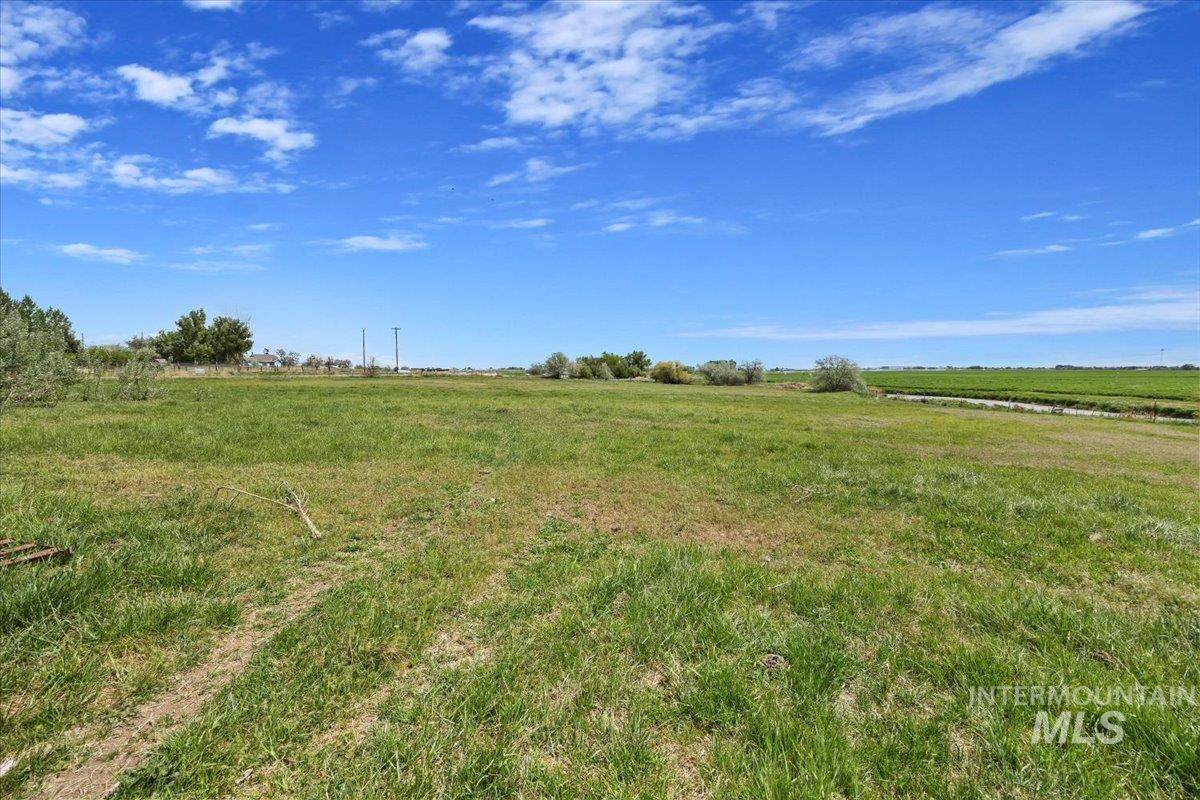 169 W 200 N, Jerome, Idaho 83316, 4 Bedrooms, 2 Bathrooms, Residential For Sale, Price $669,900, 98947182