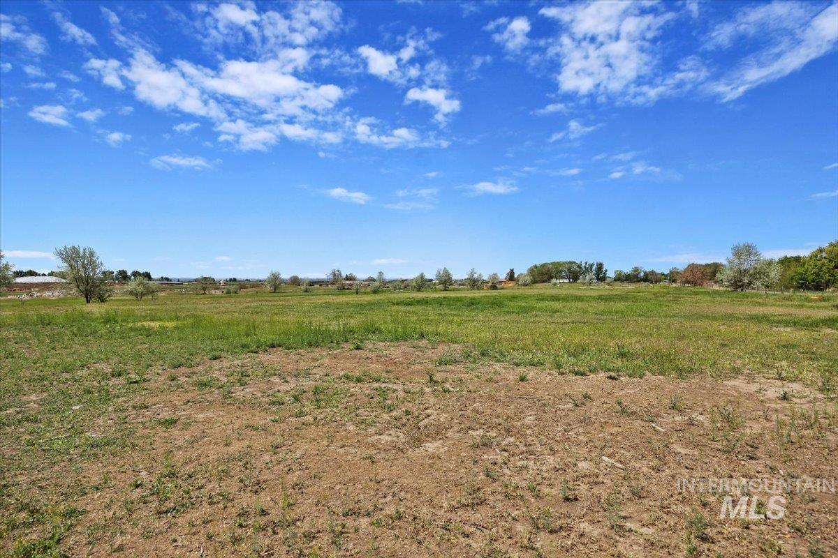 169 W 200 N, Jerome, Idaho 83316, 4 Bedrooms, 2 Bathrooms, Residential For Sale, Price $669,900, 98947182
