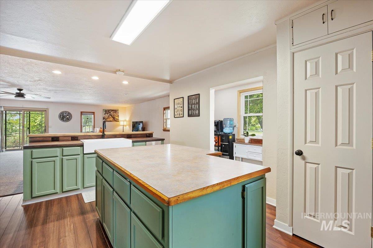 169 W 200 N, Jerome, Idaho 83316, 4 Bedrooms, 2 Bathrooms, Residential For Sale, Price $669,900, 98947182