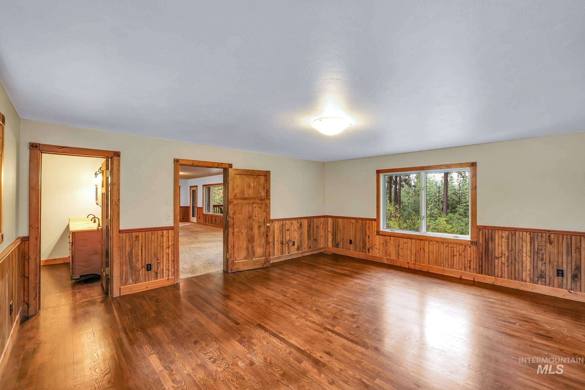 255 Rio Vista Blvd, McCall, Idaho 83638, 5 Bedrooms, 5 Bathrooms, Residential For Sale, Price $2,200,000, 98947187