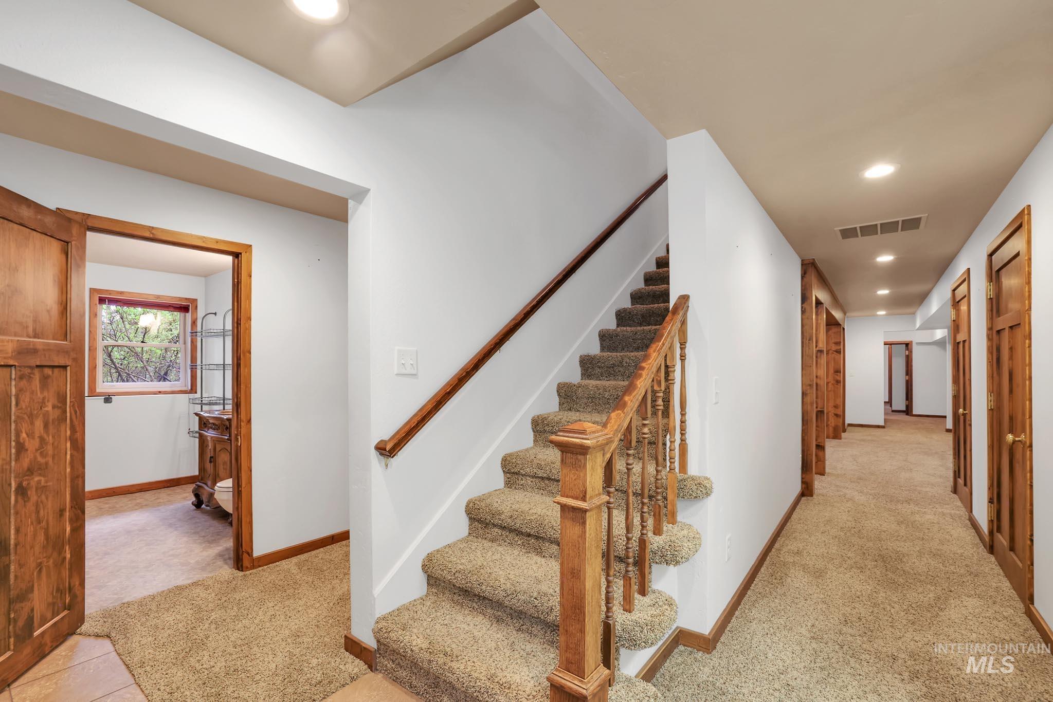 255 Rio Vista Blvd, McCall, Idaho 83638, 5 Bedrooms, 5 Bathrooms, Residential For Sale, Price $2,200,000, 98947187