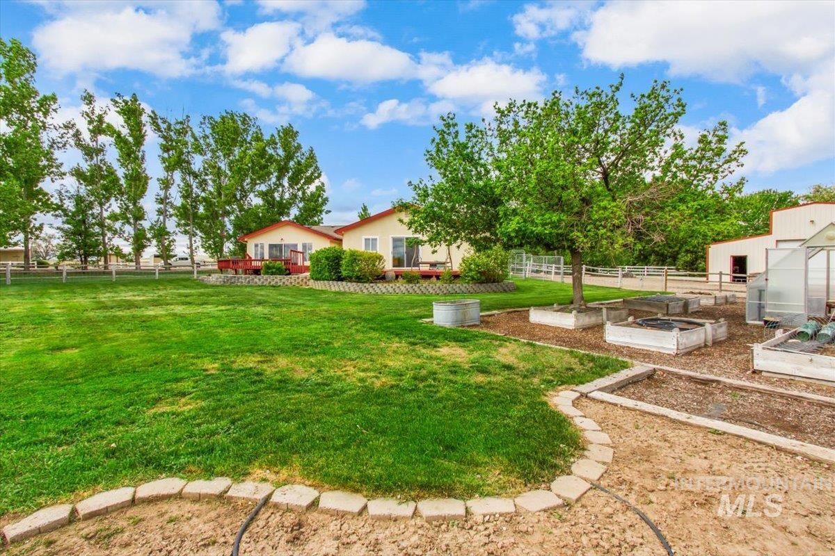 368 W King Rd., Kuna, Idaho 83634, 3 Bedrooms, 2 Bathrooms, Residential For Sale, Price $795,900, 98947206