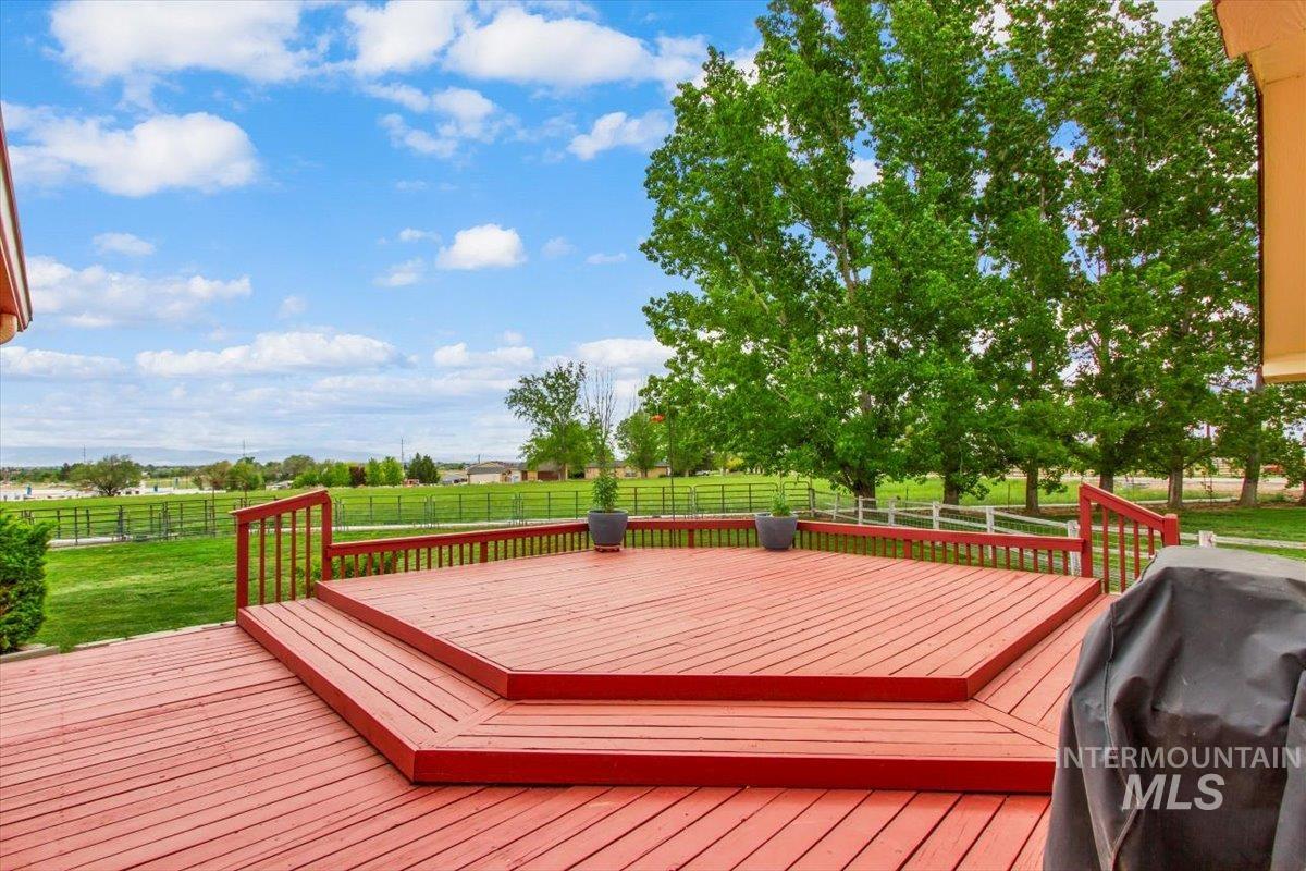 368 W King Rd., Kuna, Idaho 83634, 3 Bedrooms, 2 Bathrooms, Residential For Sale, Price $795,900, 98947206