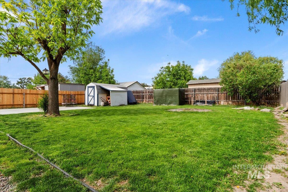 107 Nogales, Caldwell, Idaho 83605, 3 Bedrooms, 1 Bathroom, Residential For Sale, Price $334,000, 98947215