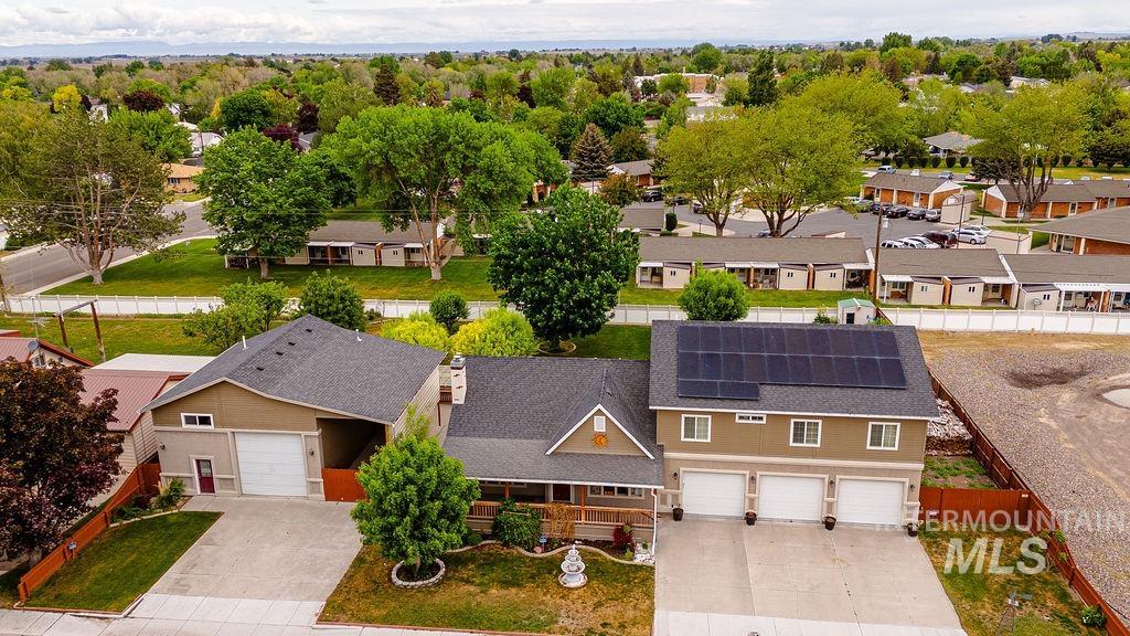 720 E Main St, Jerome, Idaho 83338, 6 Bedrooms, 4.5 Bathrooms, Residential For Sale, Price $599,900, 98947239