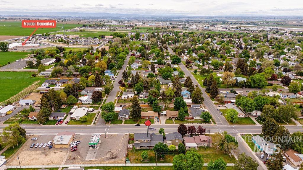 720 E Main St, Jerome, Idaho 83338, 6 Bedrooms, 4.5 Bathrooms, Residential For Sale, Price $599,900, 98947239