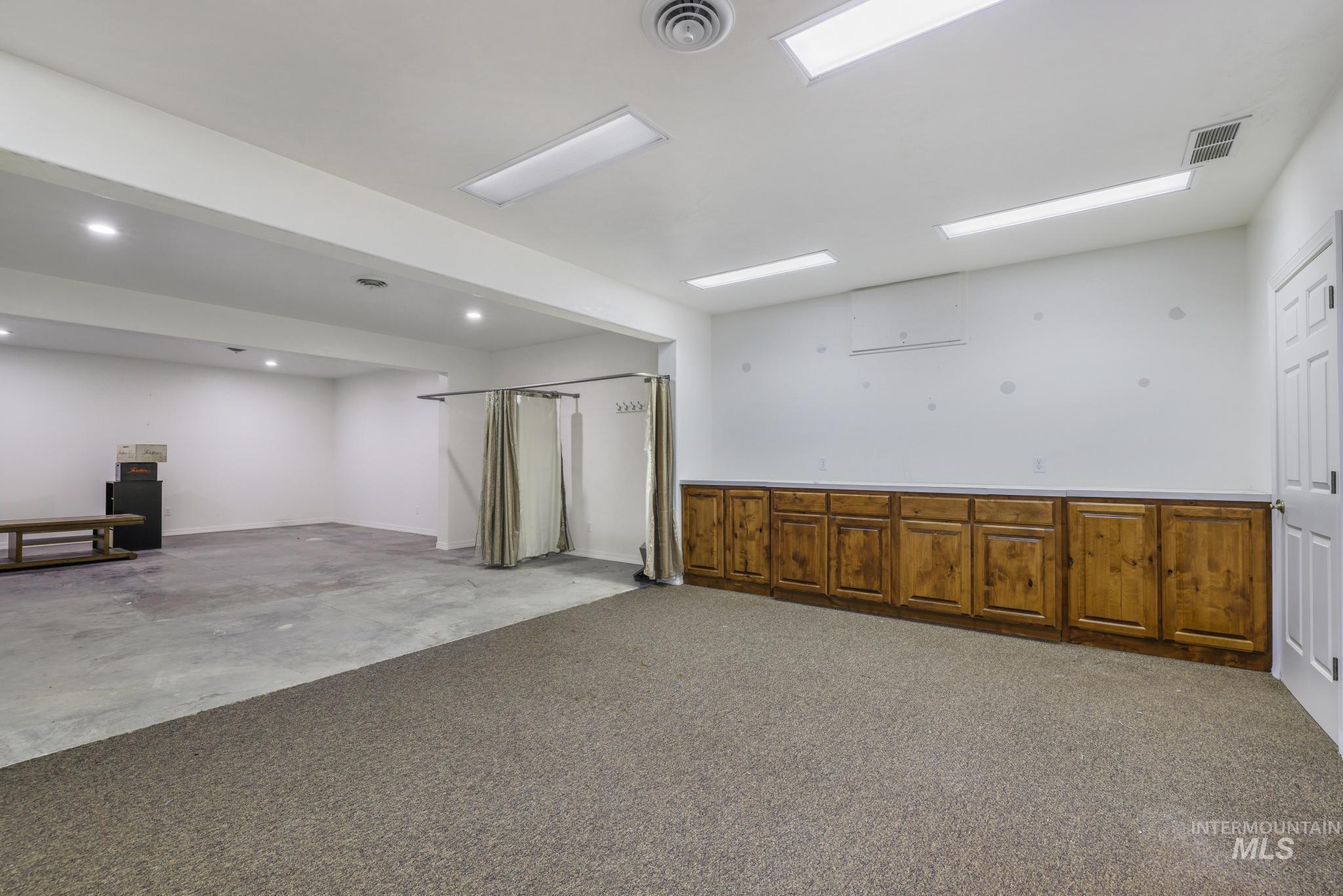 1526 Highway 26, Gooding, Idaho 83330, 4 Bedrooms, 5.5 Bathrooms, Residential For Sale, Price $3,990,000, 98947267