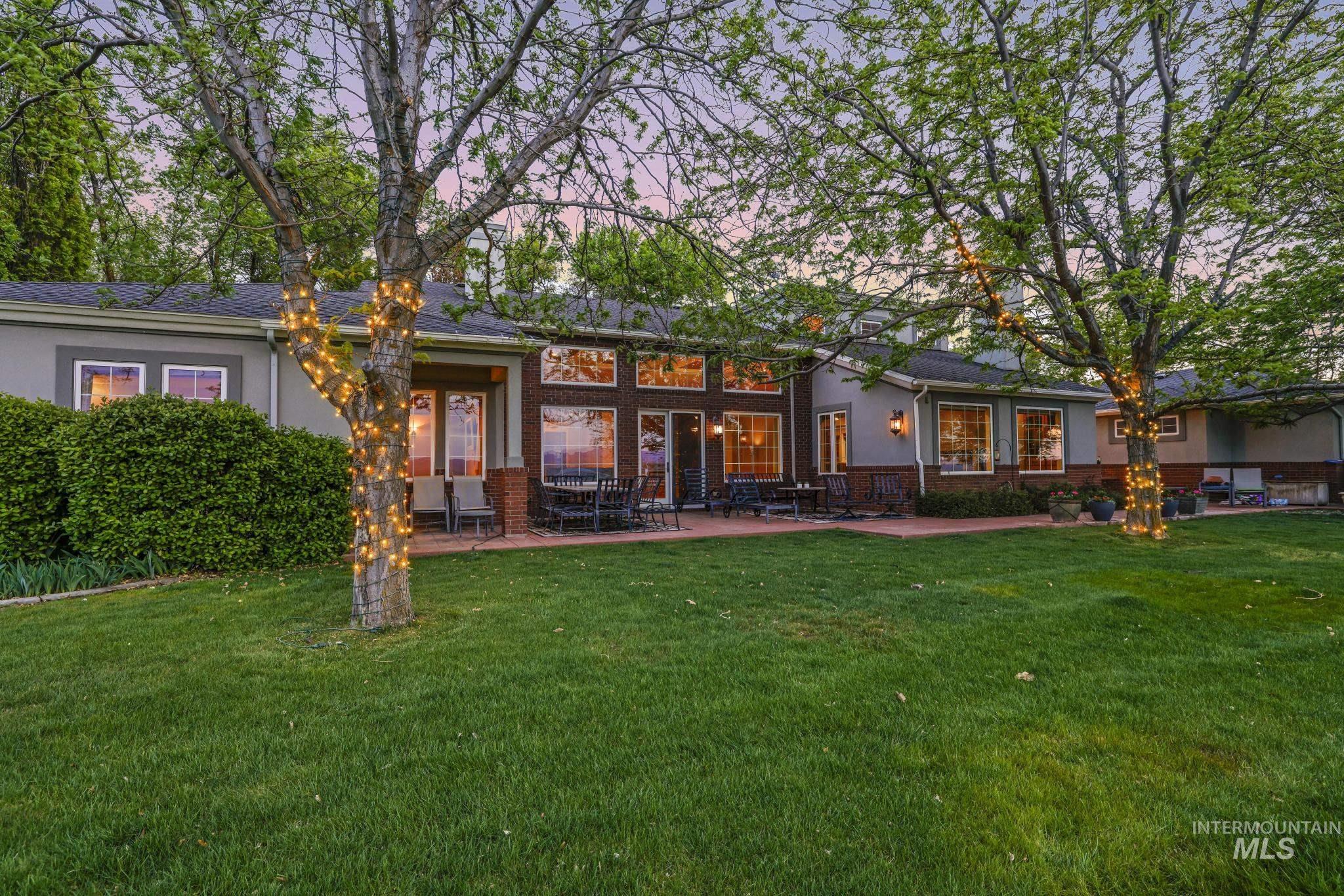 1526 Highway 26, Gooding, Idaho 83330, 4 Bedrooms, 5.5 Bathrooms, Residential For Sale, Price $3,990,000, 98947267