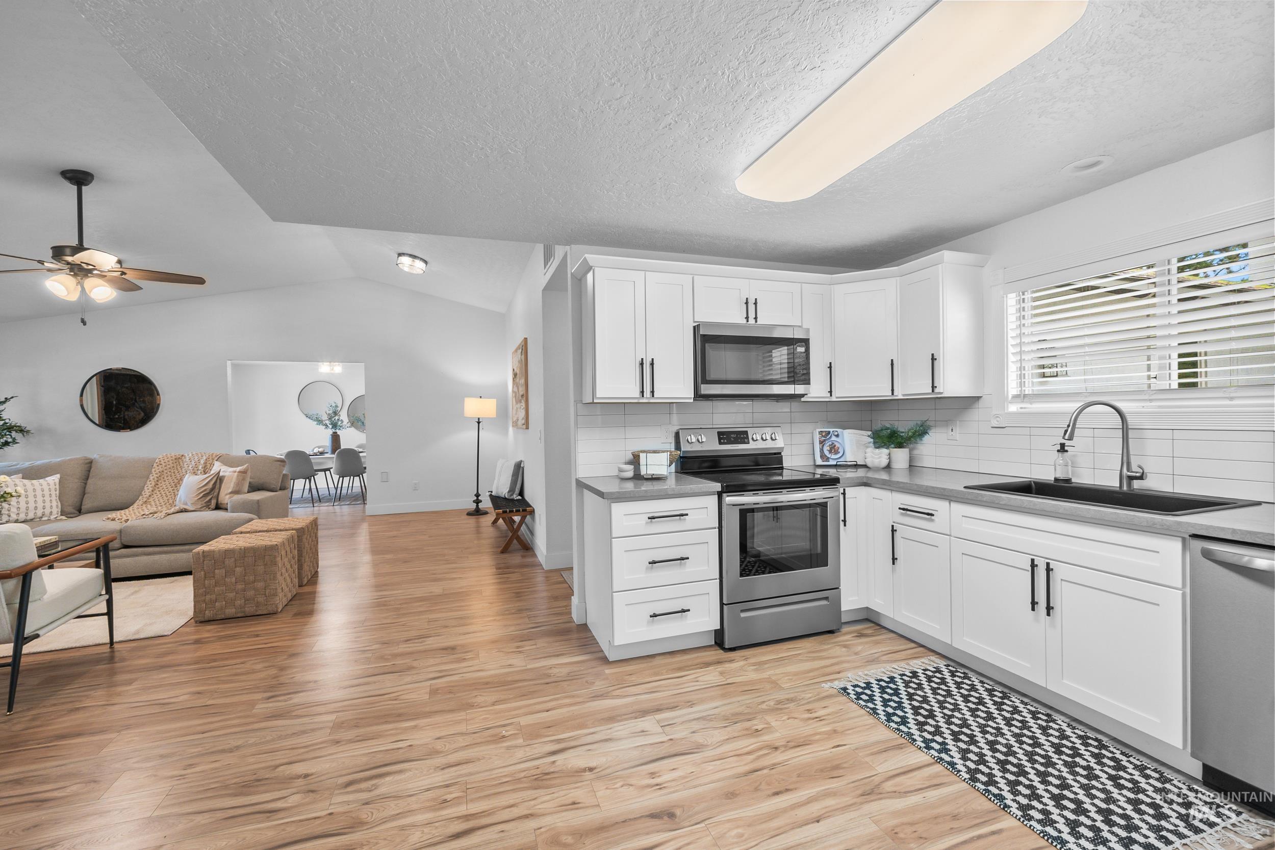 11175 W Hinsdale Street, Boise, Idaho 83713, 5 Bedrooms, 3 Bathrooms, Residential For Sale, Price $679,900, 98947269