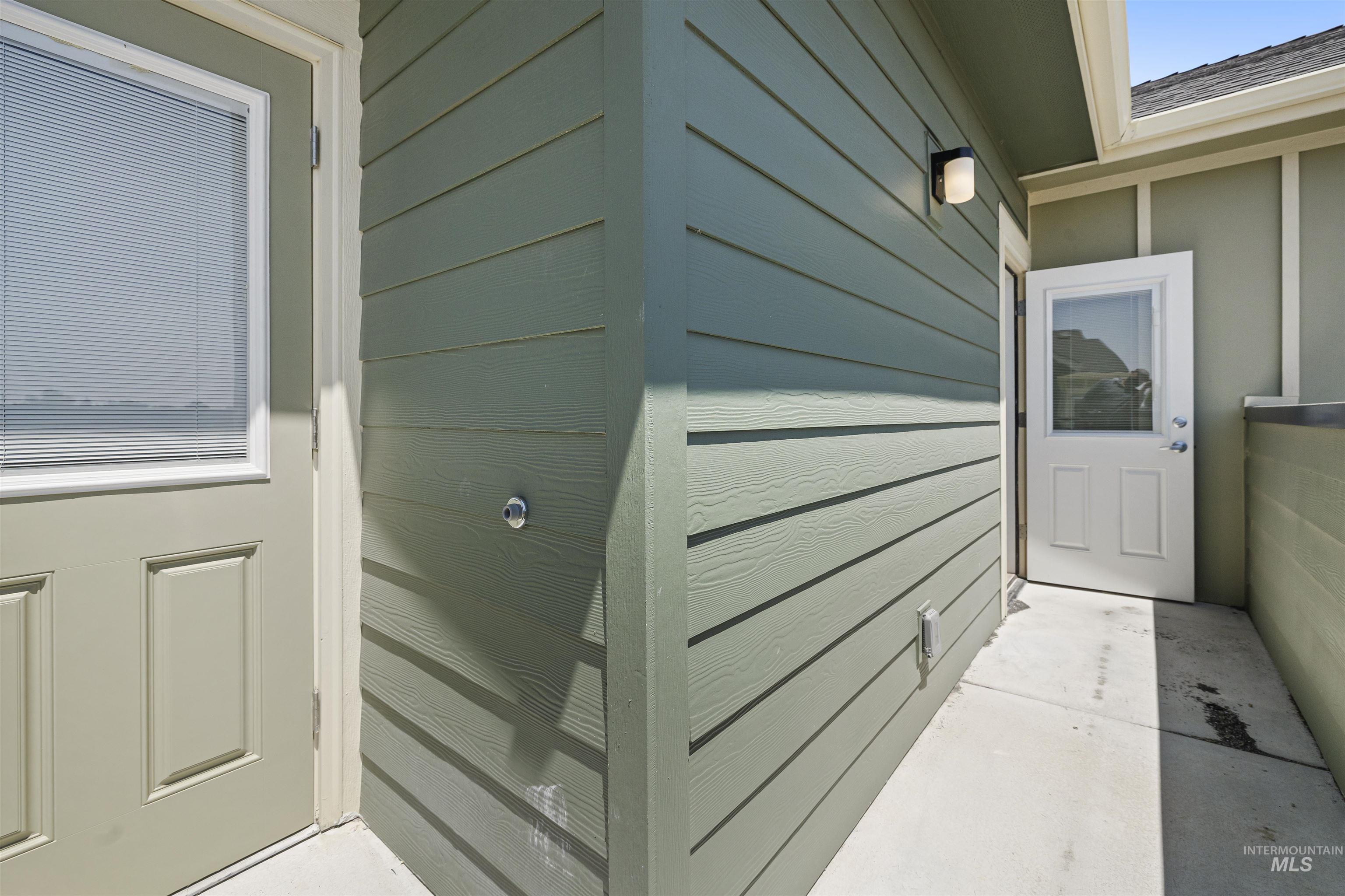 5109 Hamlet Ln., Caldwell, Idaho 83607, 2 Bedrooms, 2 Bathrooms, Residential Income For Sale, Price $1,200,000, 98947279