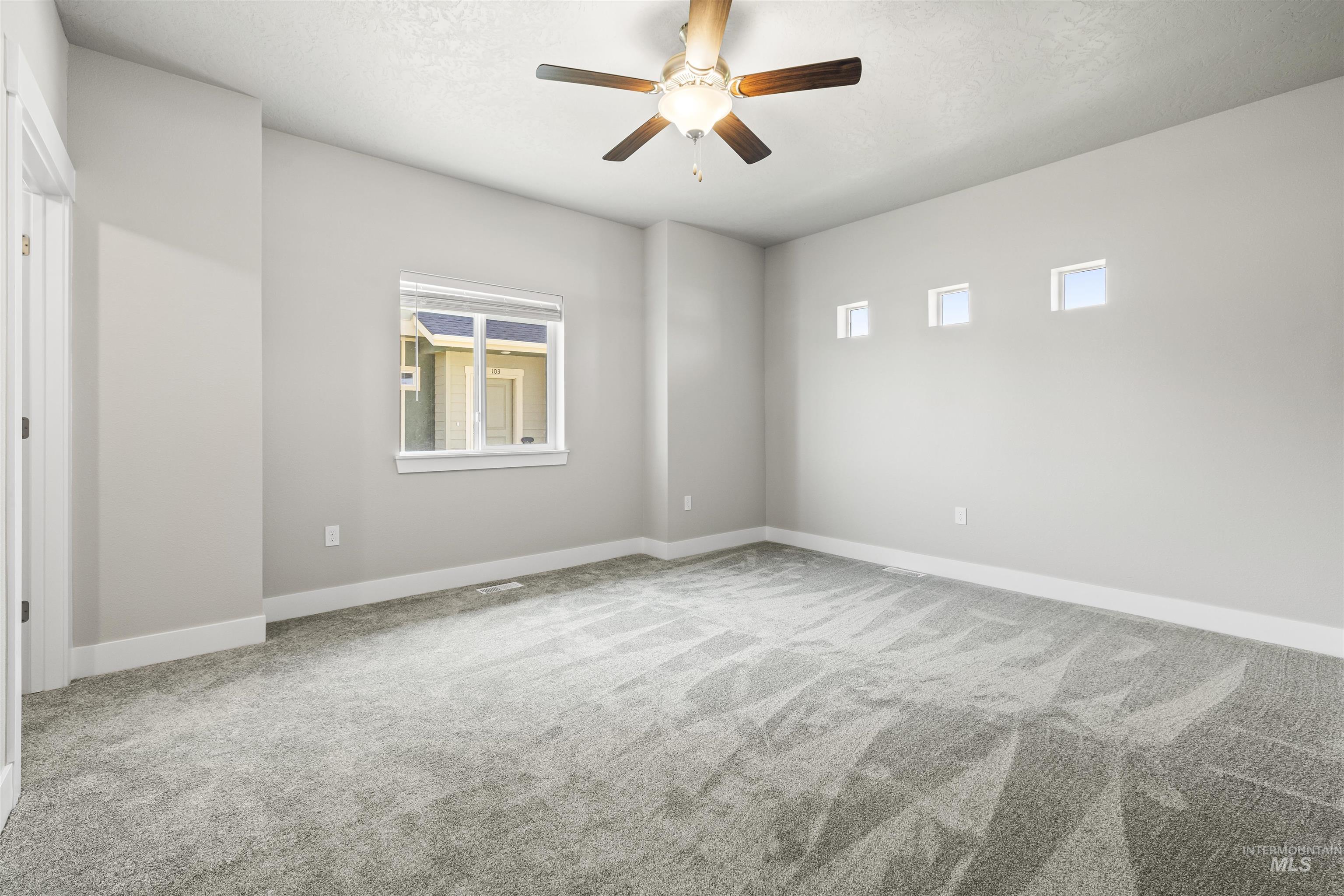 5021 Hamlet Ln., Caldwell, Idaho 83607, 3 Bedrooms, 2 Bathrooms, Residential Income For Sale, Price $2,400,000, 98947281