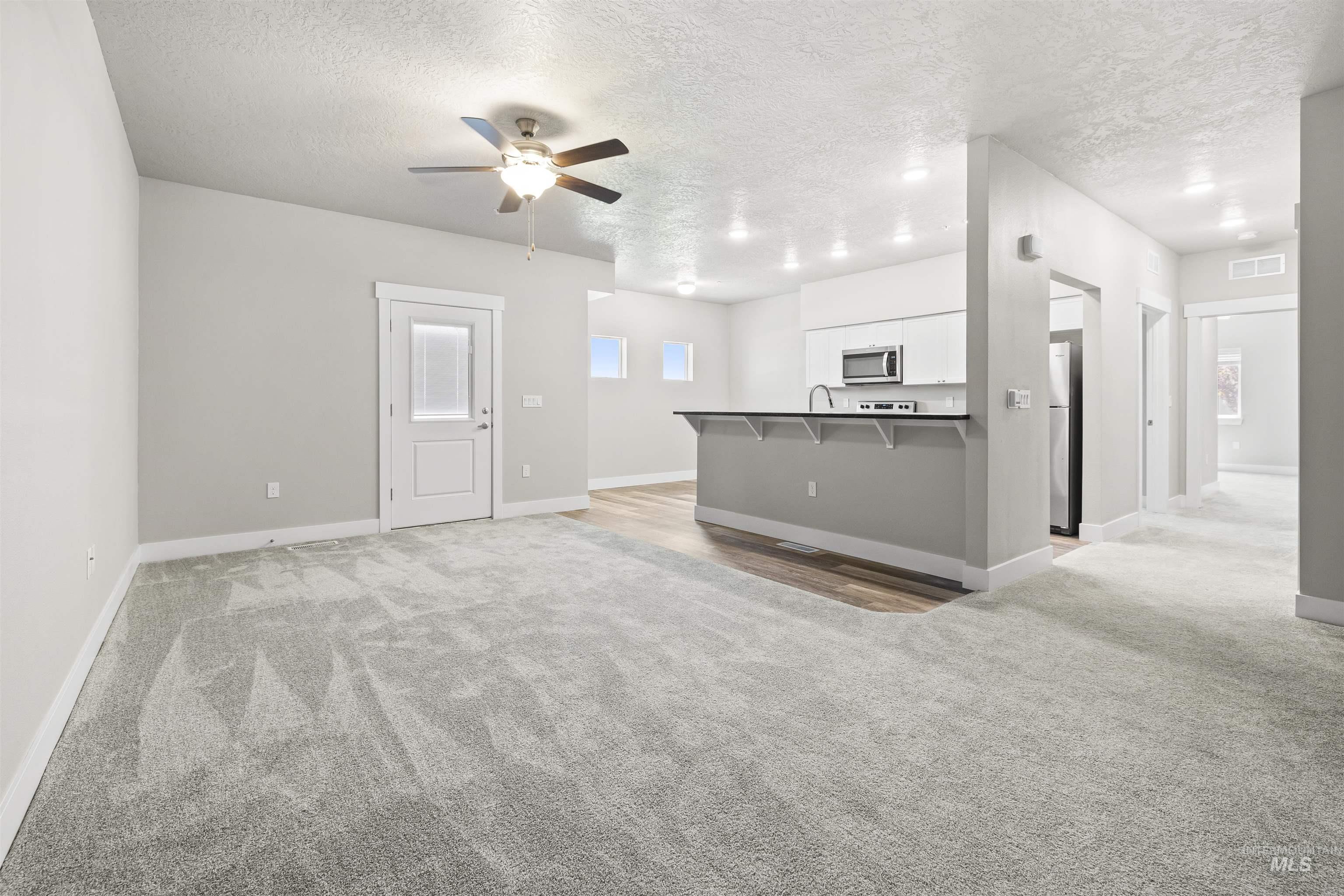 5021 Hamlet Ln., Caldwell, Idaho 83607, 3 Bedrooms, 2 Bathrooms, Residential Income For Sale, Price $2,400,000, 98947281