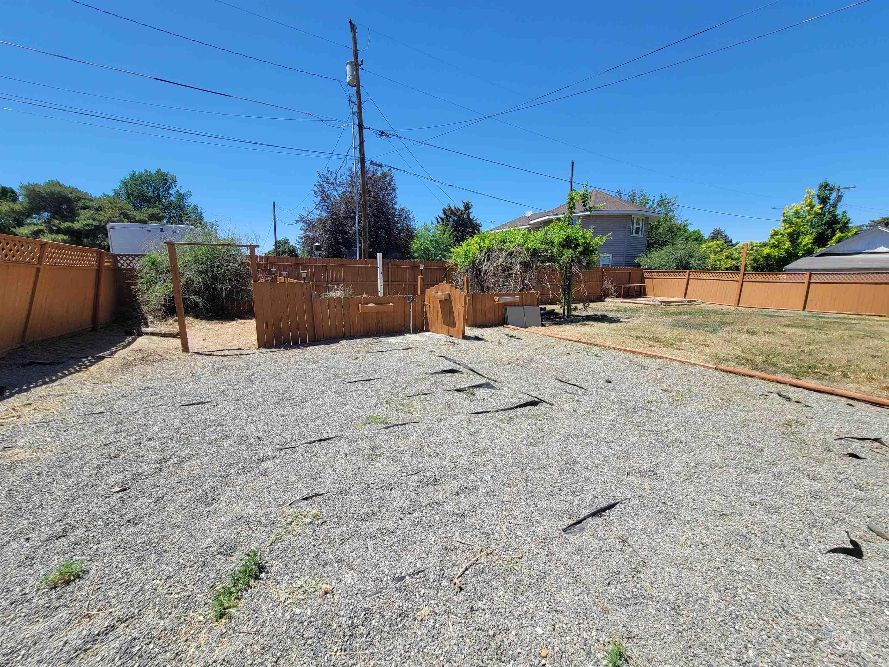 341 Birch St S, Kimberly, Idaho 83341, 9 Bedrooms, 4 Bathrooms, Residential For Sale, Price $475,000, 98947310