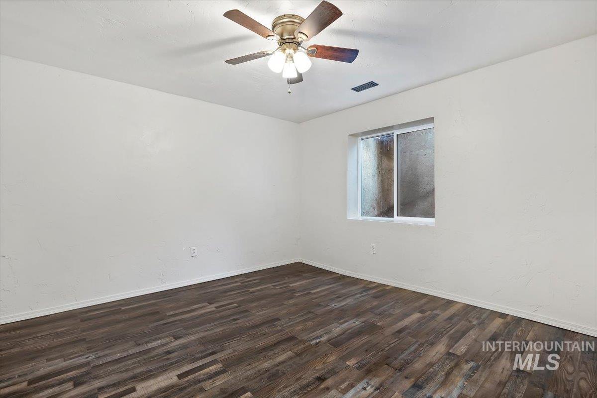 341 Birch St S, Kimberly, Idaho 83341, 1 Bedroom, 1 Bathroom, Residential Income For Sale, Price $475,000, 98947311