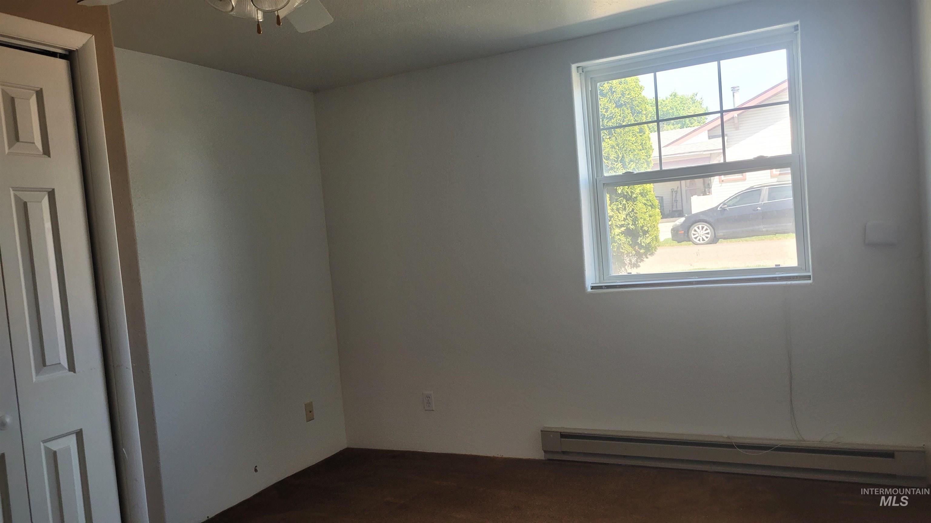 1501 Miller, Burley, Idaho 83318, 2 Bedrooms, 1 Bathroom, Residential For Sale, Price $140,000, 98947325