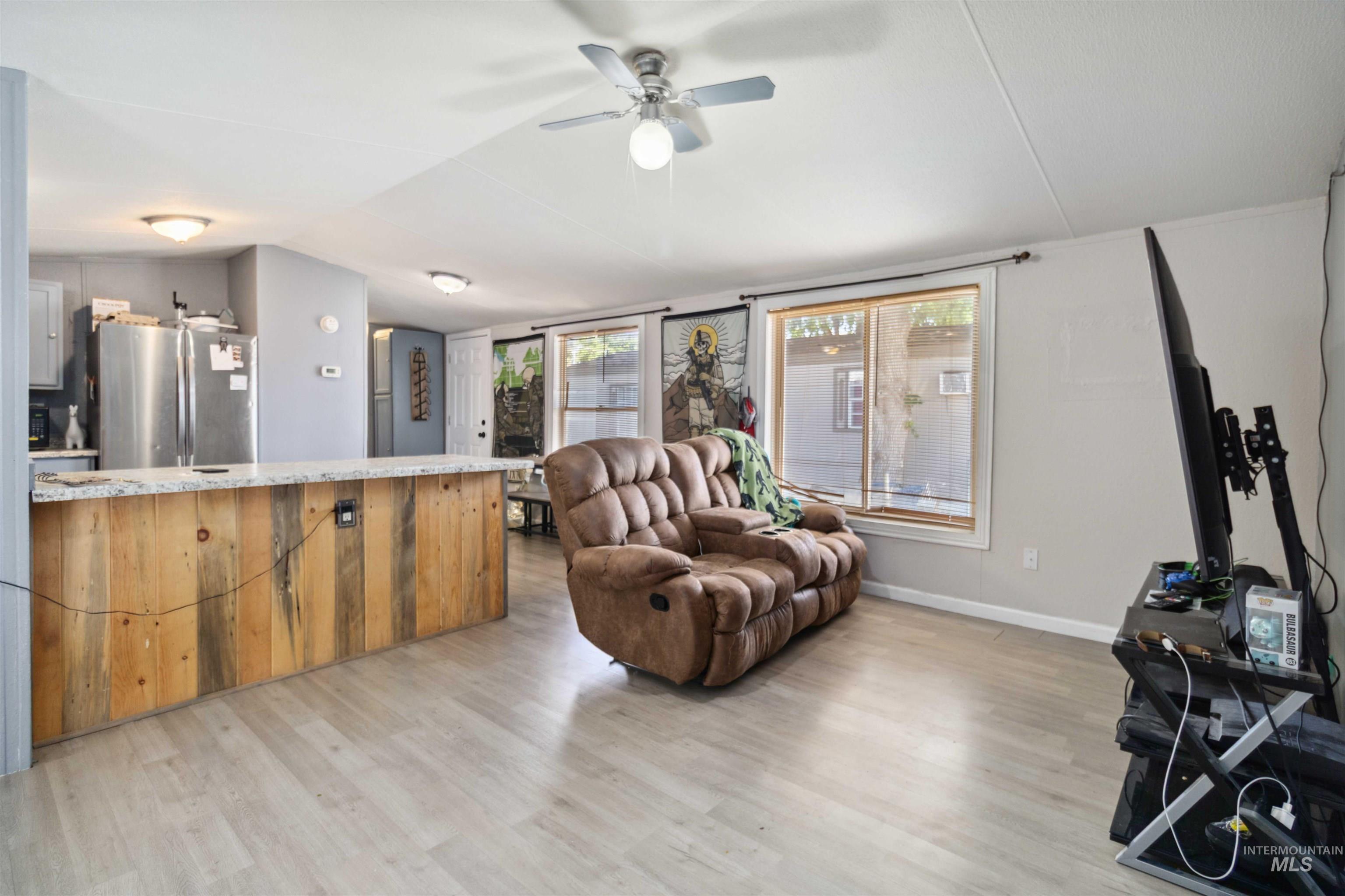1951 N. Hampton Rd, Boise, Idaho 83704, 3 Bedrooms, 2 Bathrooms, Residential For Sale, Price $76,000, 98947333