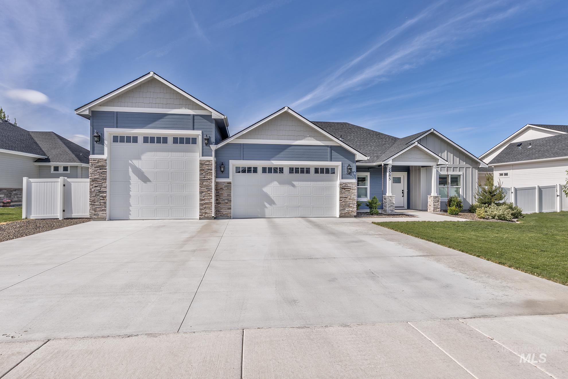 2585 NE 15th Avenue, Payette, Idaho 83611-2087, 3 Bedrooms, 2.5 Bathrooms, Residential For Sale, Price $440,000, 98947353