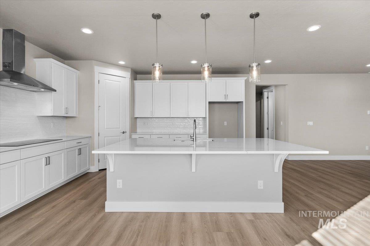 6102 N Senita Hills Ave, Meridian, Idaho 83646, 5 Bedrooms, 4 Bathrooms, Residential For Sale, Price $729,990, 98947398