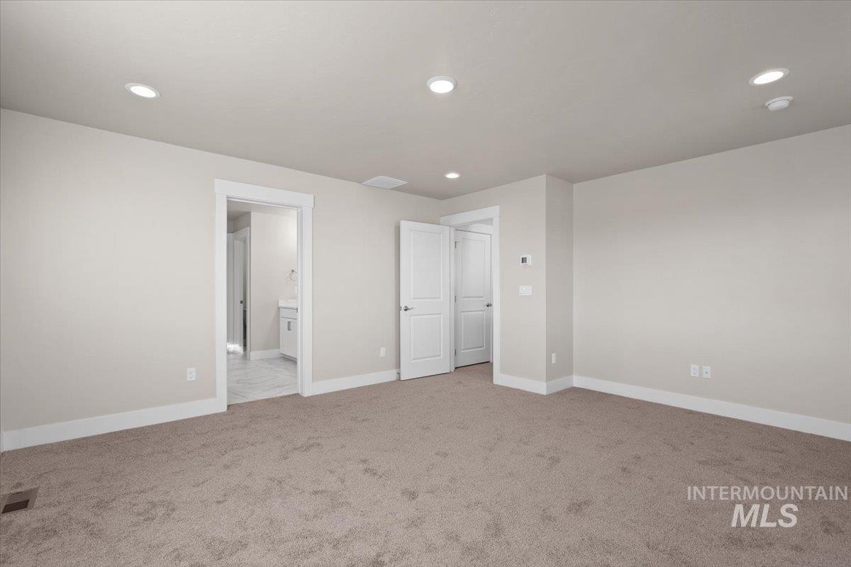 6102 N Senita Hills Ave, Meridian, Idaho 83646, 5 Bedrooms, 4 Bathrooms, Residential For Sale, Price $729,990, 98947398