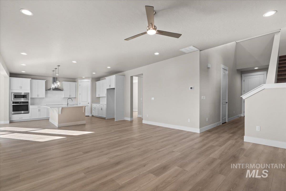 6102 N Senita Hills Ave, Meridian, Idaho 83646, 5 Bedrooms, 4 Bathrooms, Residential For Sale, Price $729,990, 98947398