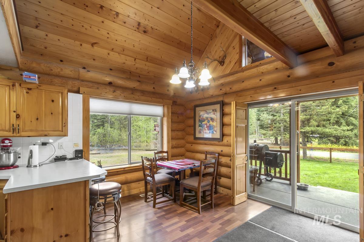 12824 Hereford Road, Donnelly, Idaho 83615, 3 Bedrooms, 2 Bathrooms, Residential For Sale, Price $996,000, 98947408