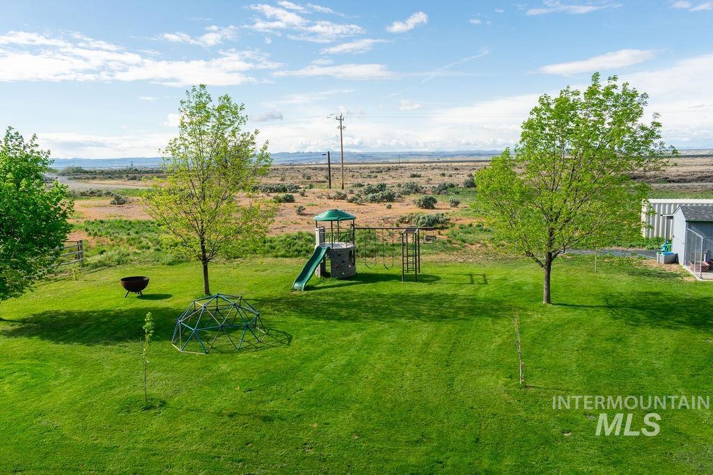 101 Quail Ridge Drive, Shoshone, Idaho 83352, 5 Bedrooms, 3.5 Bathrooms, Residential For Sale, Price $749,000, 98947410