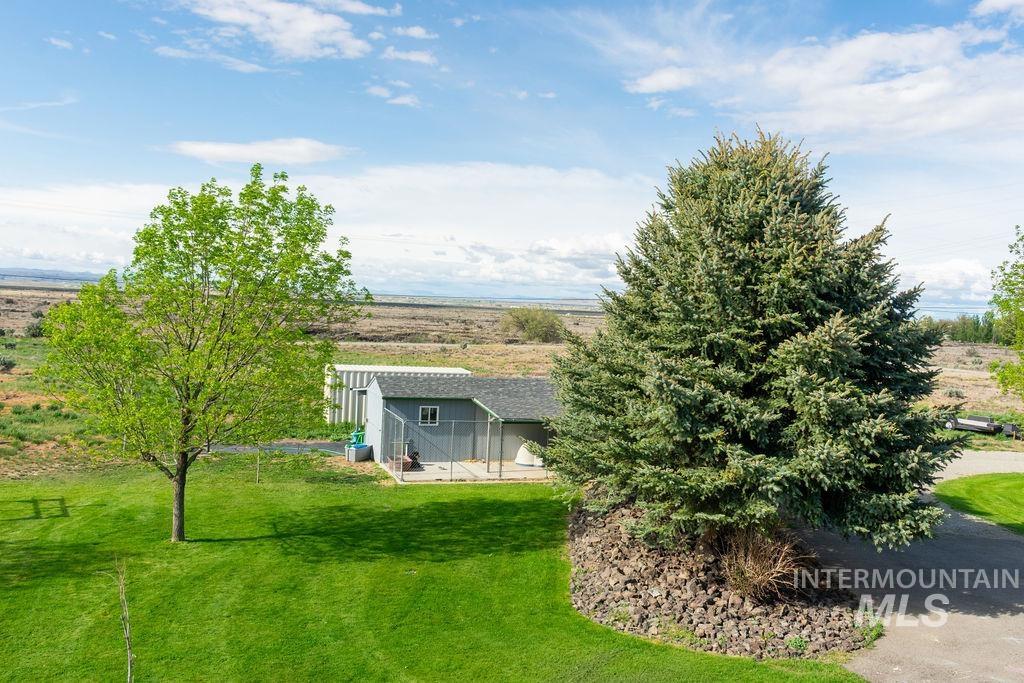 101 Quail Ridge Drive, Shoshone, Idaho 83352, 5 Bedrooms, 3.5 Bathrooms, Residential For Sale, Price $749,000, 98947410