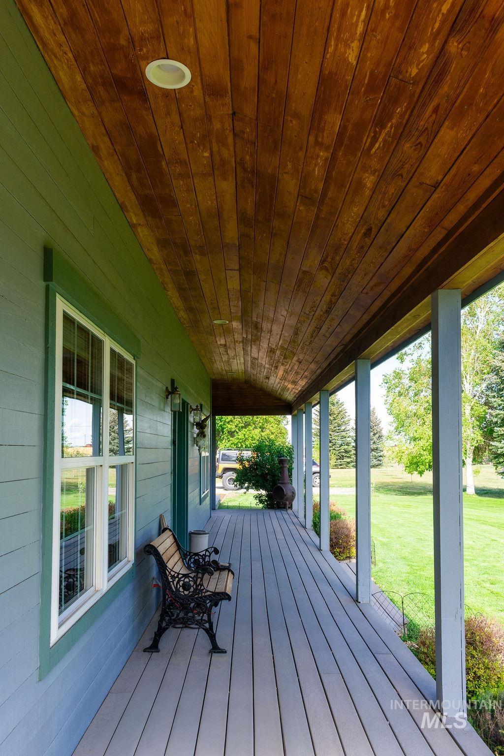 101 Quail Ridge Drive, Shoshone, Idaho 83352, 5 Bedrooms, 3.5 Bathrooms, Residential For Sale, Price $749,000, 98947410