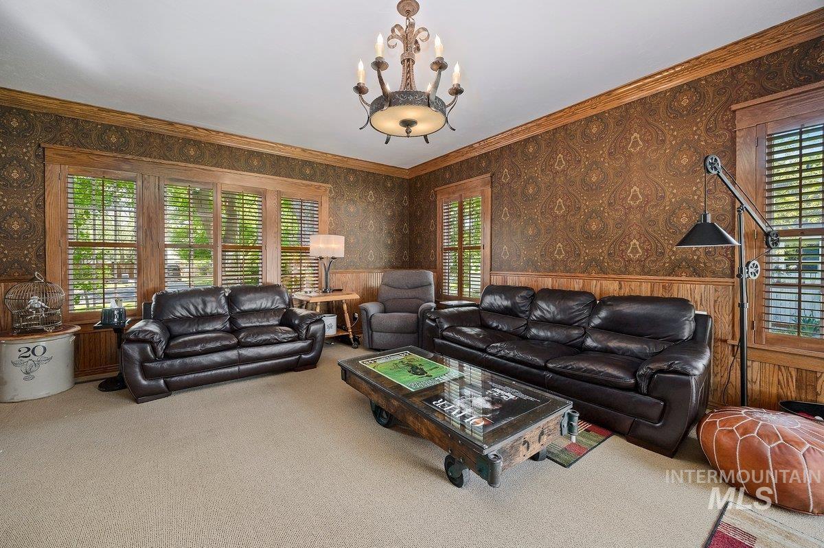 206 8th Ave. N, Twin Falls, Idaho 83301, 4 Bedrooms, 3 Bathrooms, Residential For Sale, Price $648,000, 98947413