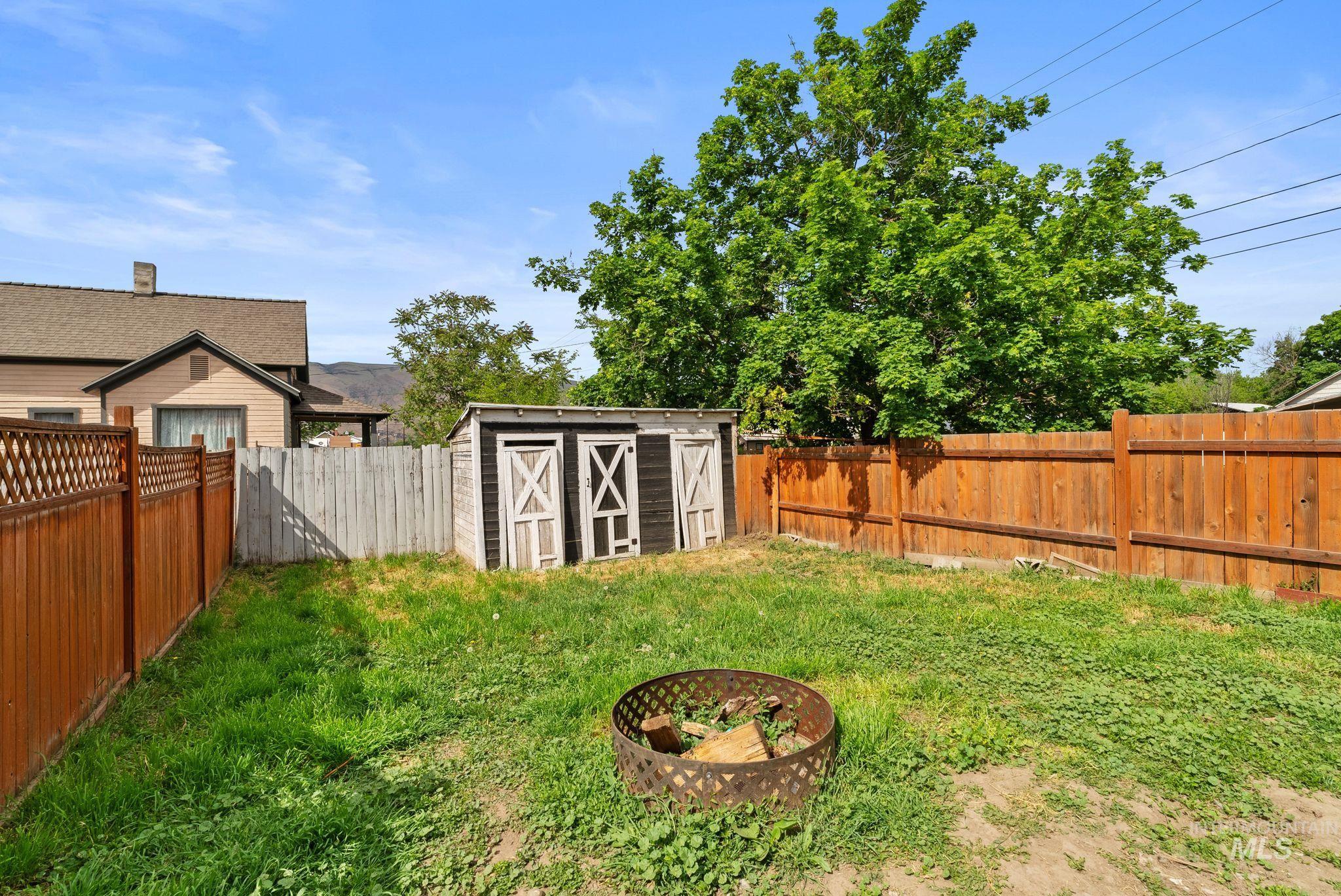 1156 13th St, Clarkston, Washington 99403, 1 Bedroom, 1 Bathroom, Residential Income For Sale, Price $359,000, 98947431