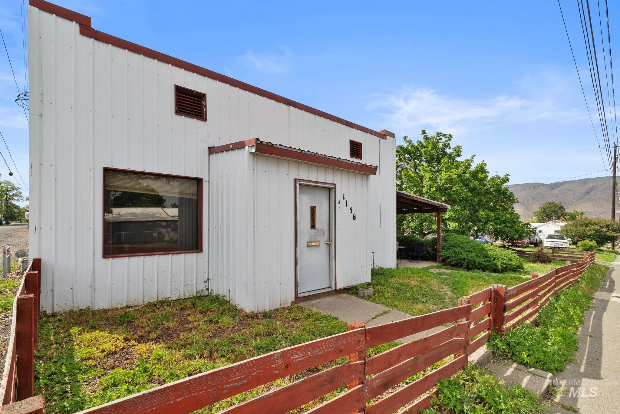 1156 13th St, Clarkston, Washington 99403, 1 Bedroom, 1 Bathroom, Residential Income For Sale, Price $359,000, 98947431