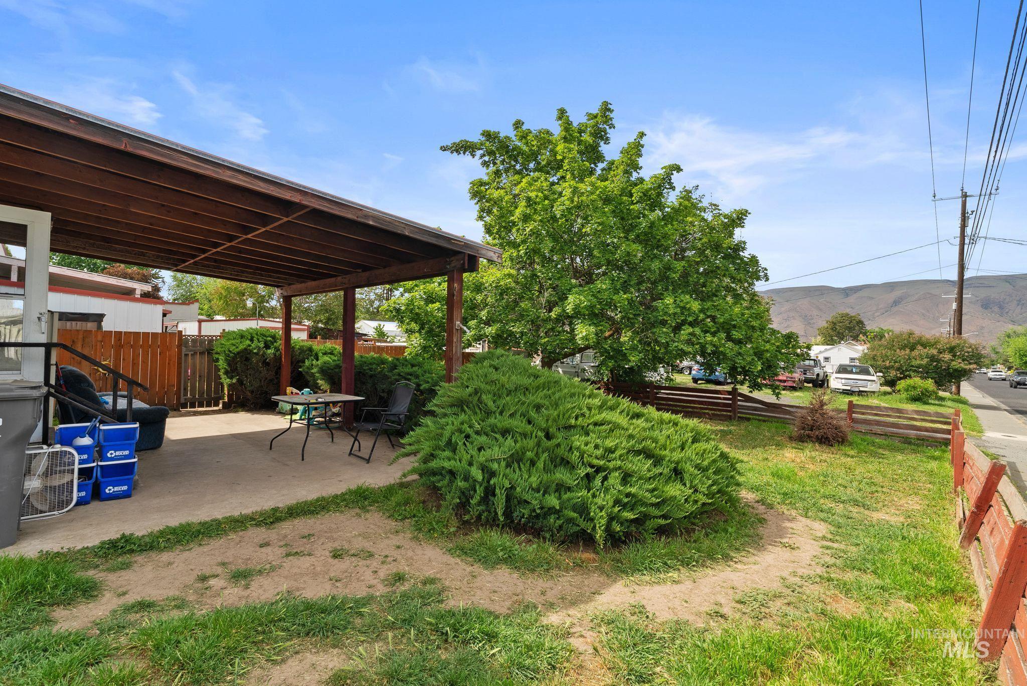 1156 13th St, Clarkston, Washington 99403, 1 Bedroom, 1 Bathroom, Residential Income For Sale, Price $359,000, 98947431