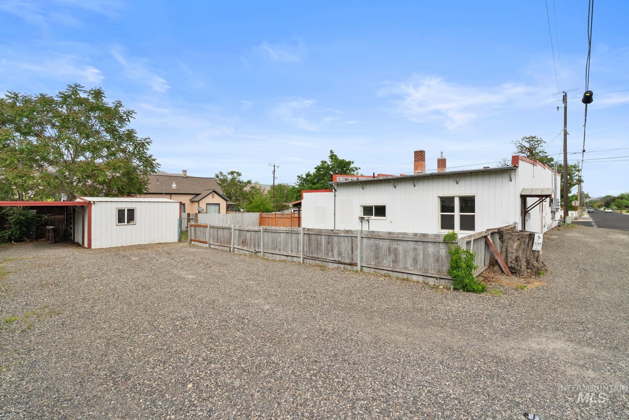 1156 13th St, Clarkston, Washington 99403, 1 Bedroom, 1 Bathroom, Residential Income For Sale, Price $359,000, 98947431