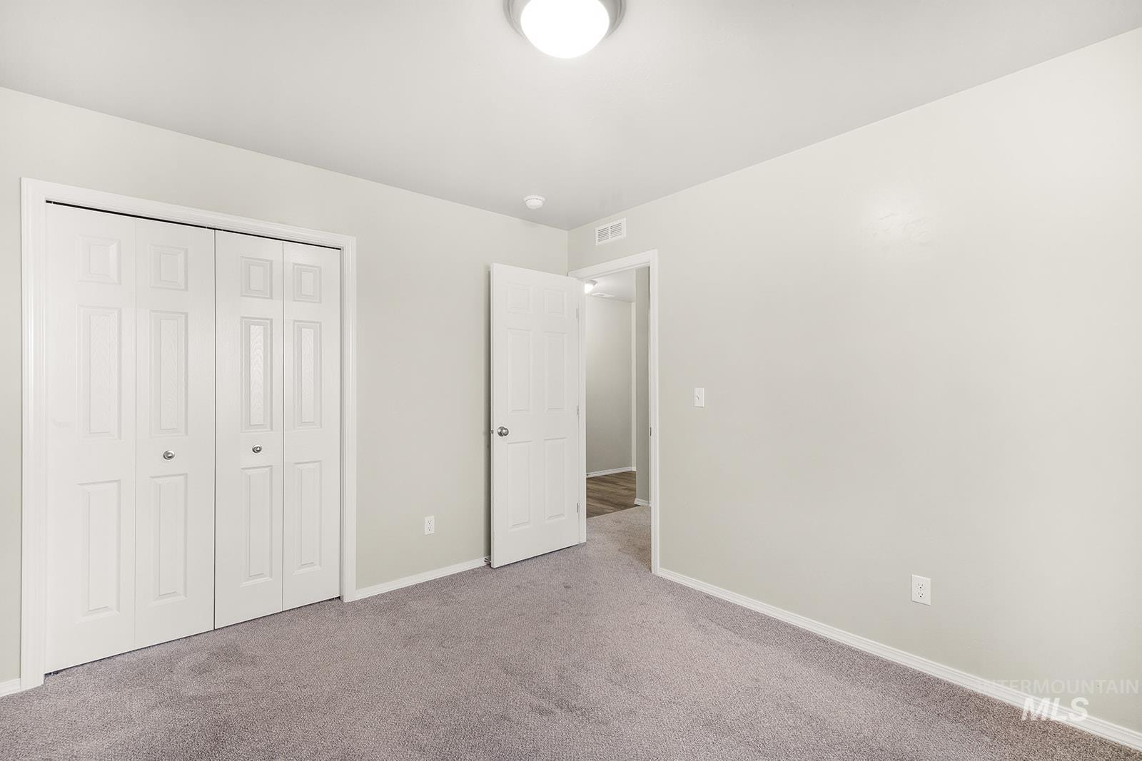 811 Pronghorn Dr, Twin Falls, Idaho 83301-7770, 3 Bedrooms, 2 Bathrooms, Residential For Sale, Price $422,000, 98947439