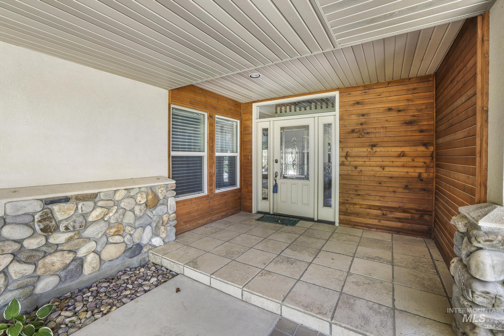 70 Pelican Drive, Rupert, Idaho 83350-0000, 3 Bedrooms, 2.5 Bathrooms, Residential For Sale, Price $650,000, 98947450