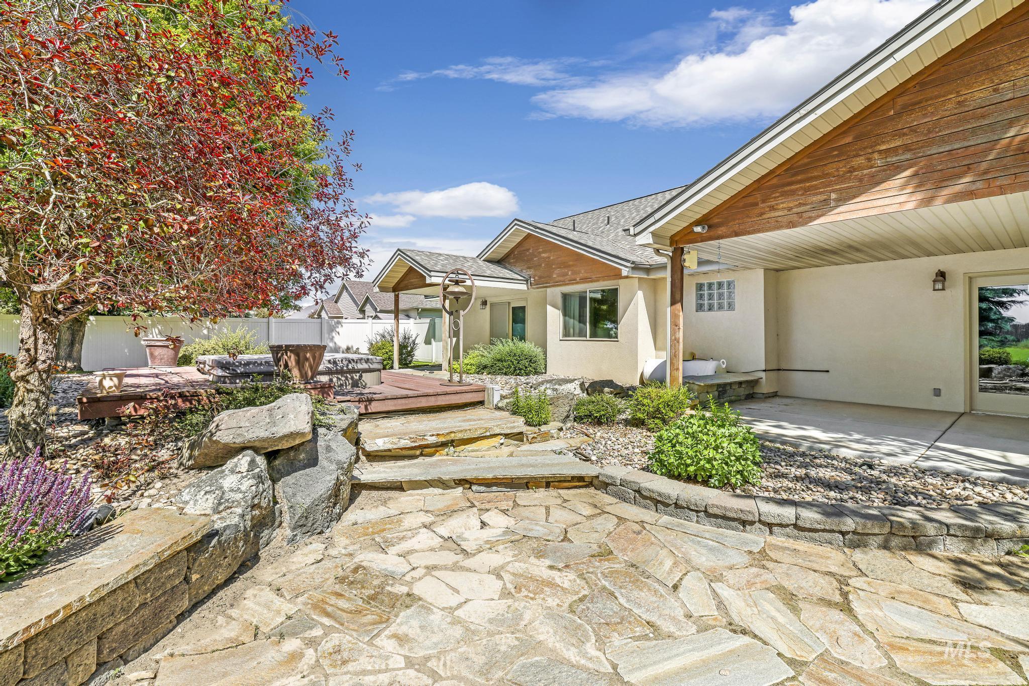 70 Pelican Drive, Rupert, Idaho 83350-0000, 3 Bedrooms, 2.5 Bathrooms, Residential For Sale, Price $650,000, 98947450