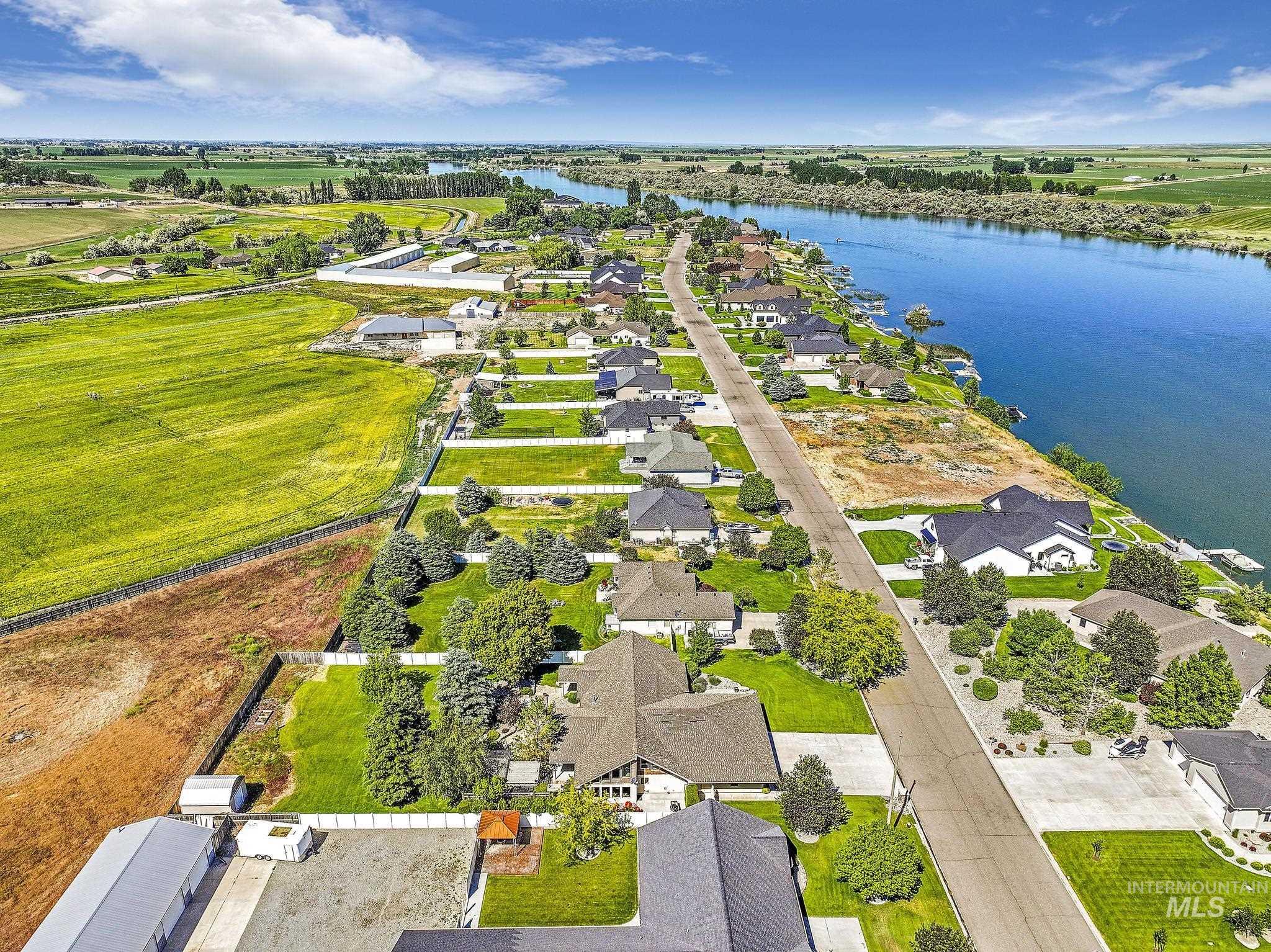 70 Pelican Drive, Rupert, Idaho 83350-0000, 3 Bedrooms, 2.5 Bathrooms, Residential For Sale, Price $650,000, 98947450