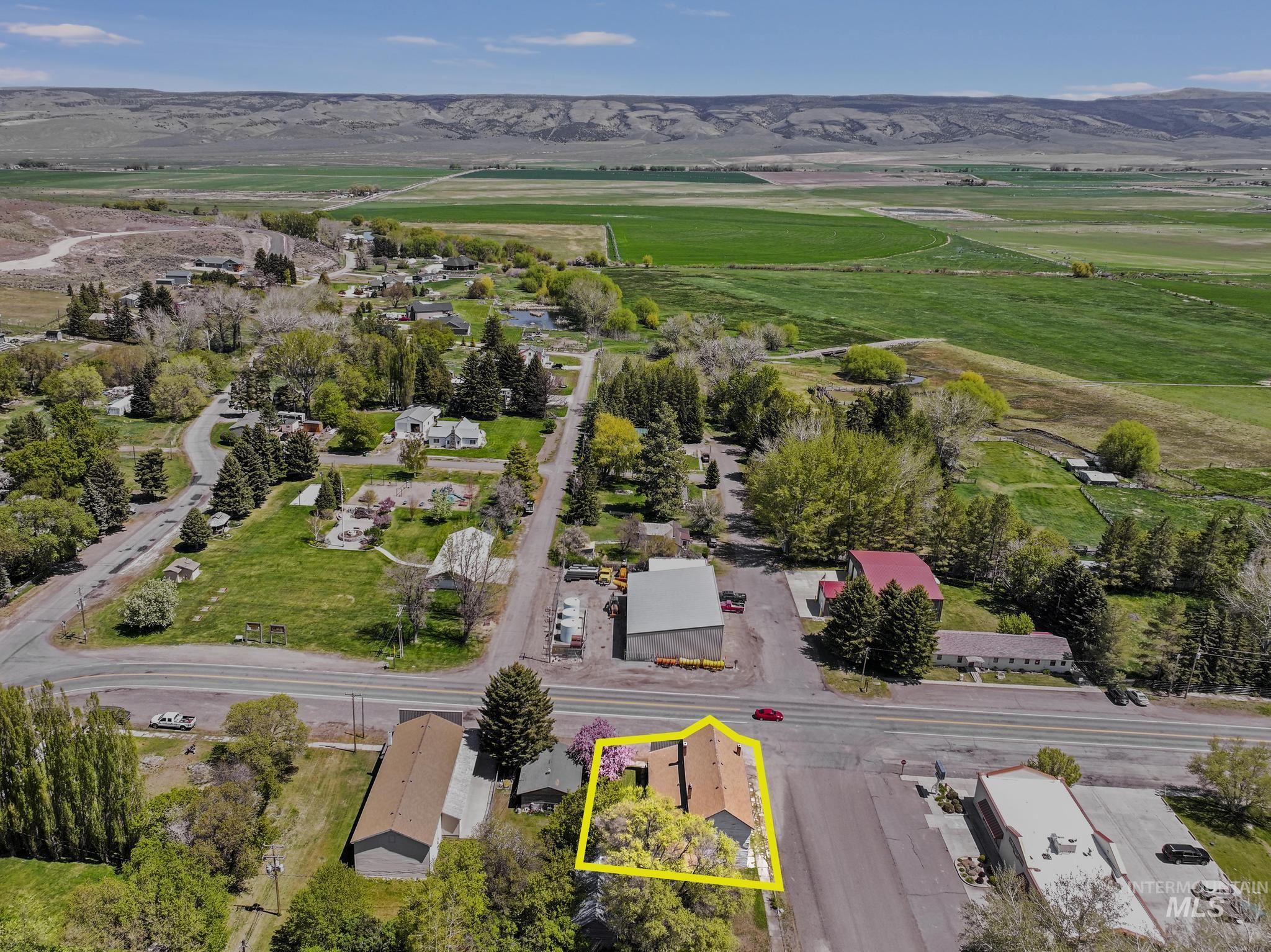 249 Main Street, Albion, Idaho 83311-0000, 2 Bedrooms, 6 Rooms, Business/Commercial For Sale, Price $150,000, 98947463