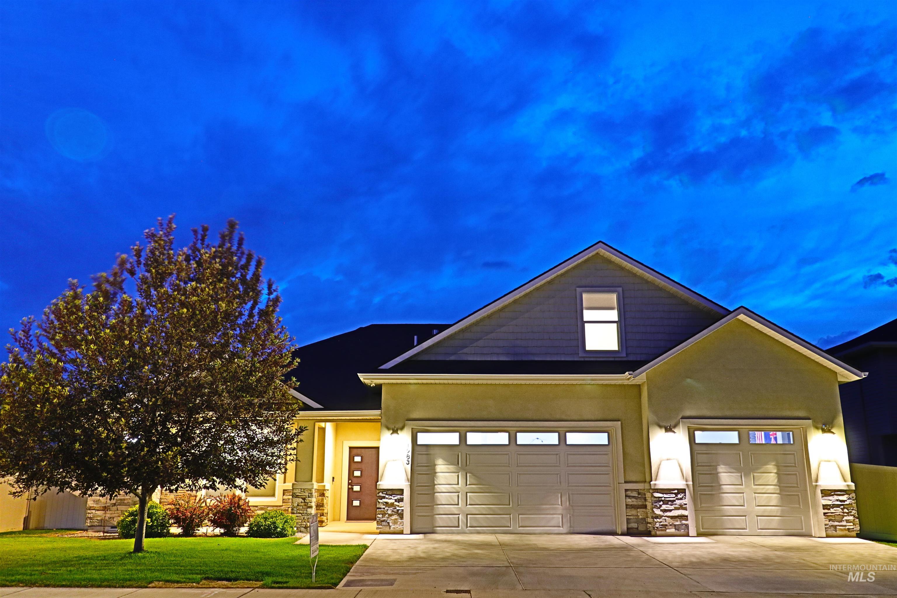 1983 Prospector Way, Twin Falls, Idaho 83301, 4 Bedrooms, 4 Bathrooms, Residential For Sale, Price $572,900, 98947468