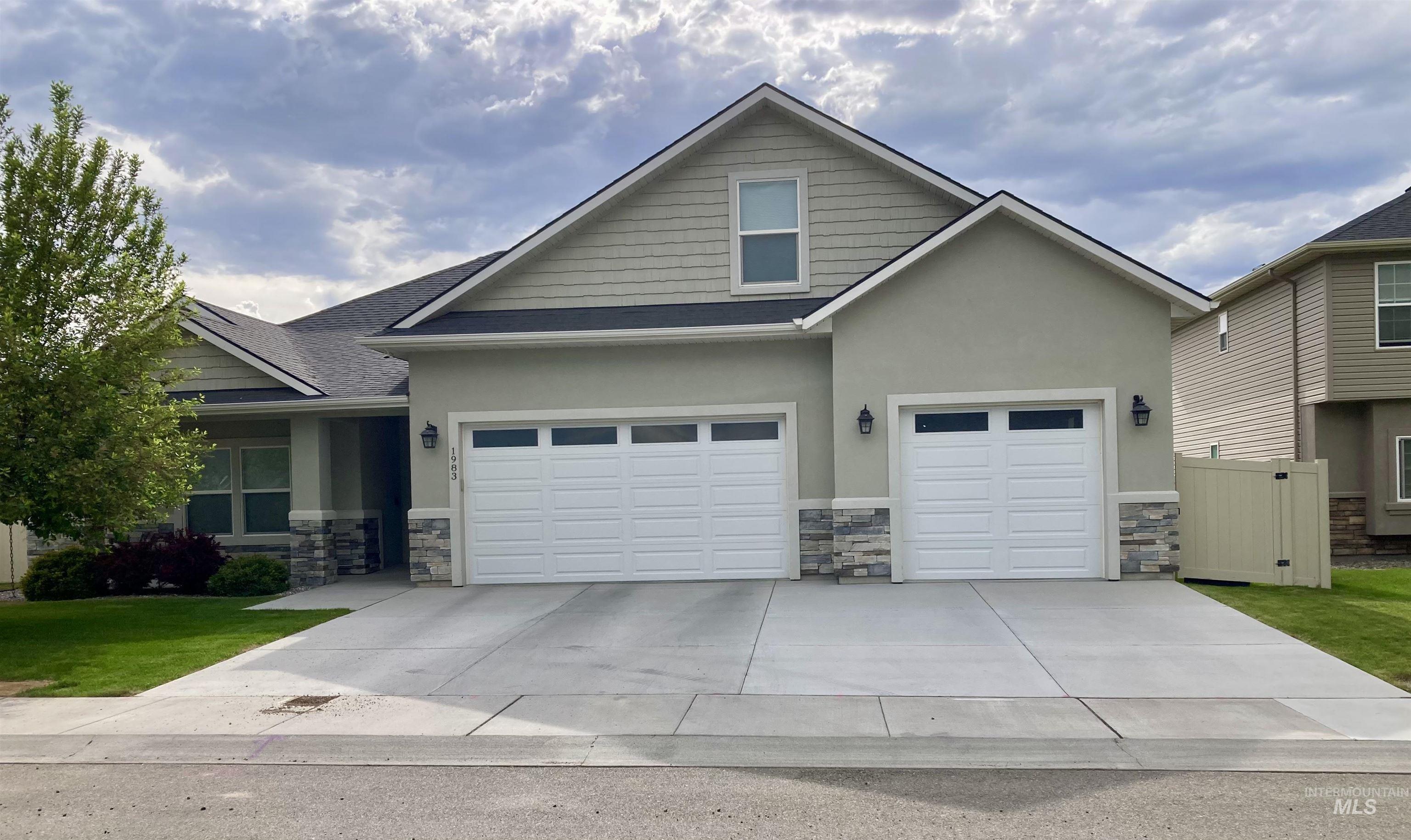1983 Prospector Way, Twin Falls, Idaho 83301, 4 Bedrooms, 4 Bathrooms, Residential For Sale, Price $572,900, 98947468