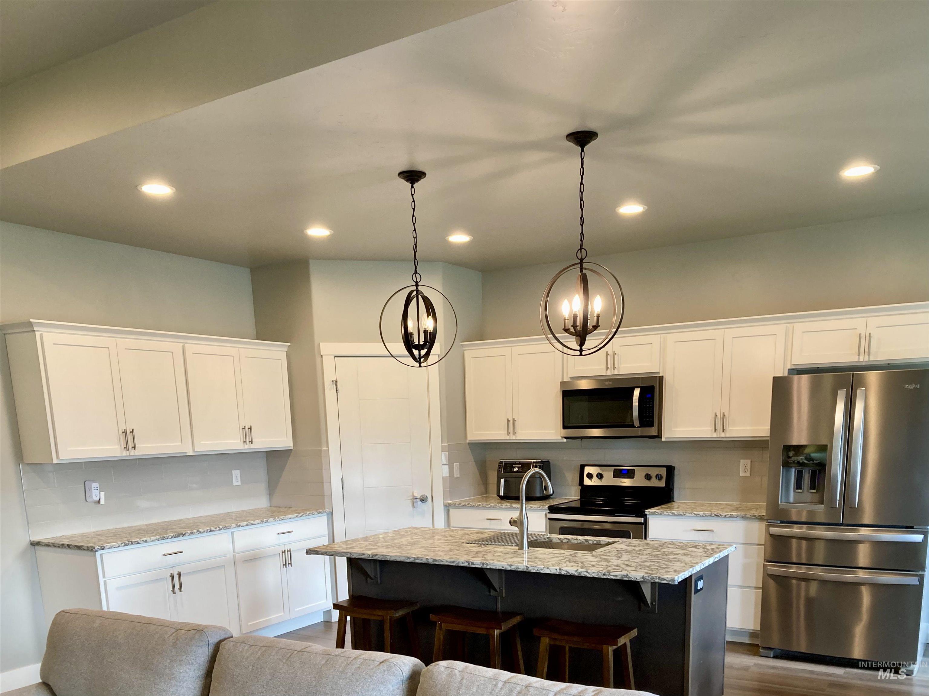 1983 Prospector Way, Twin Falls, Idaho 83301, 4 Bedrooms, 4 Bathrooms, Residential For Sale, Price $572,900, 98947468