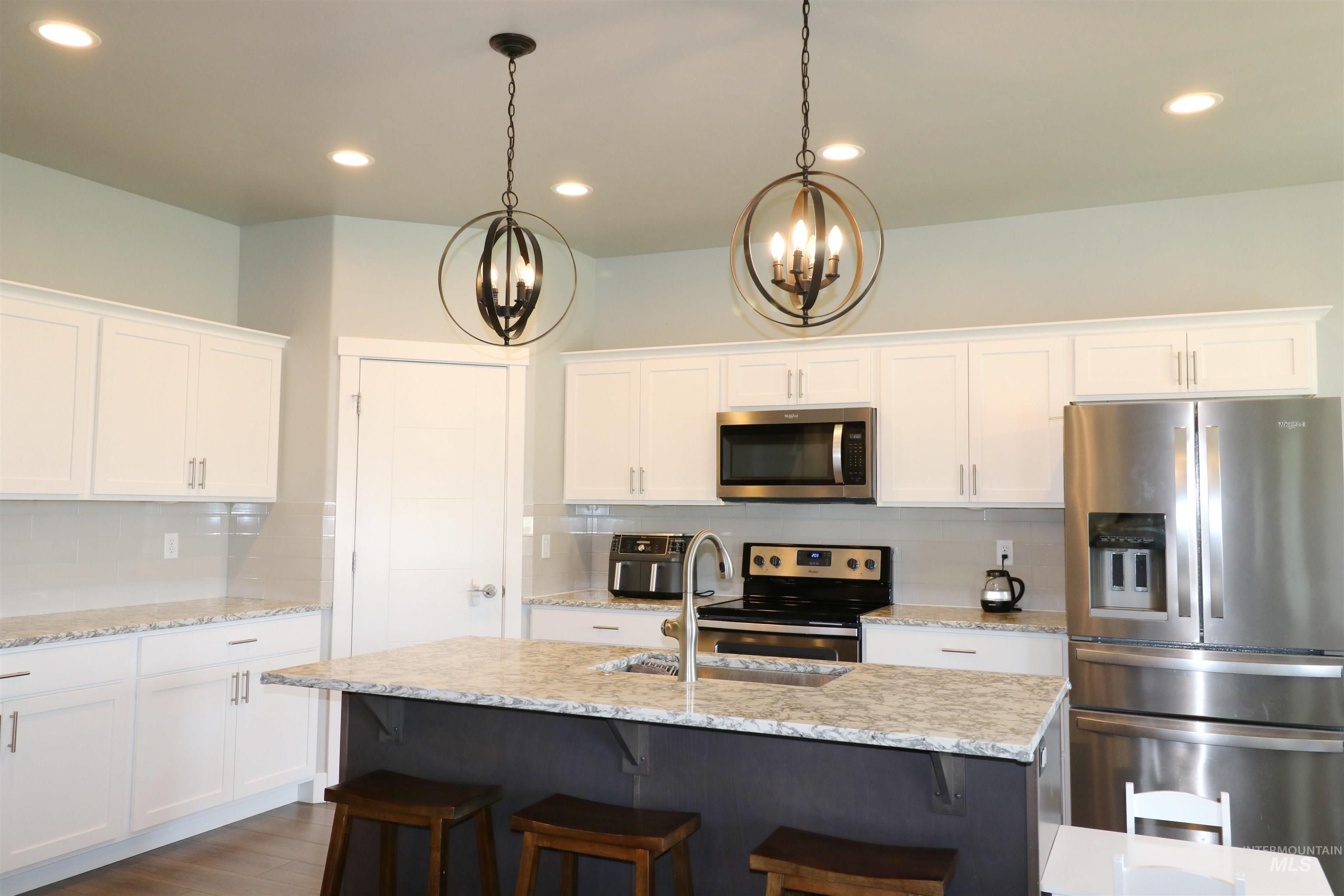 1983 Prospector Way, Twin Falls, Idaho 83301, 4 Bedrooms, 4 Bathrooms, Residential For Sale, Price $572,900, 98947468
