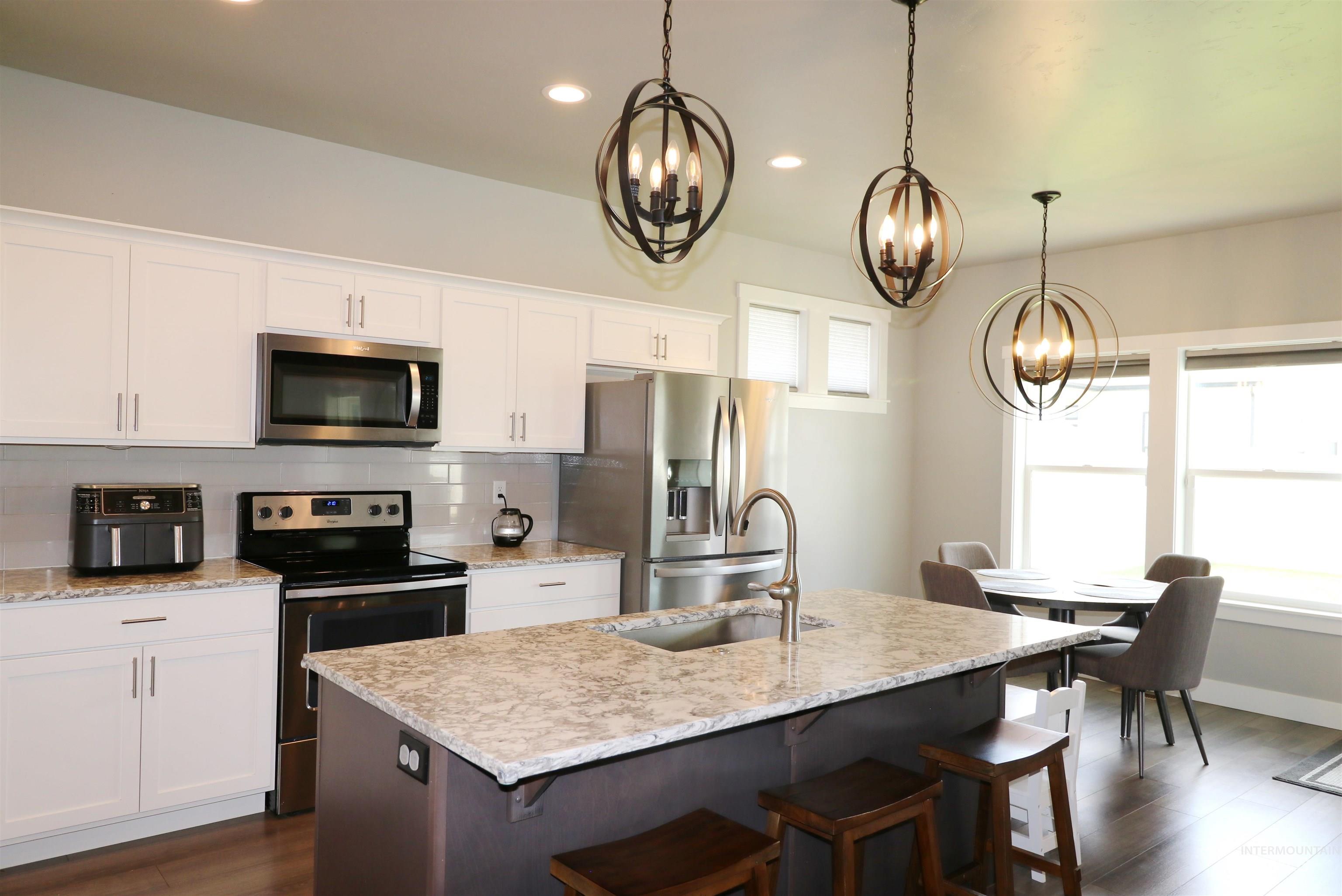 1983 Prospector Way, Twin Falls, Idaho 83301, 4 Bedrooms, 4 Bathrooms, Residential For Sale, Price $572,900, 98947468