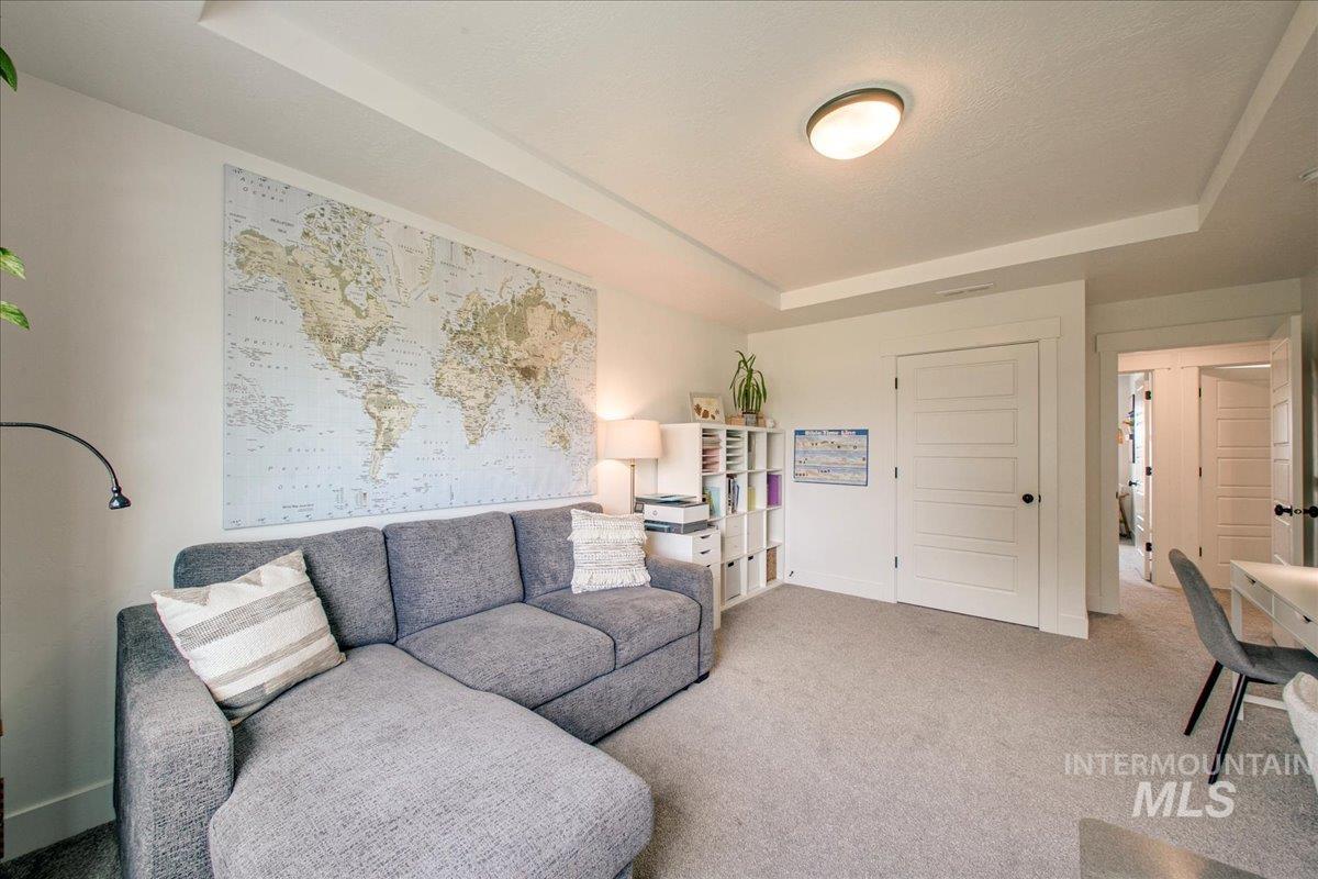 18366 Hush Creek Way, Nampa, Idaho 83687, 4 Bedrooms, 2.5 Bathrooms, Residential For Sale, Price $579,900, 98947473