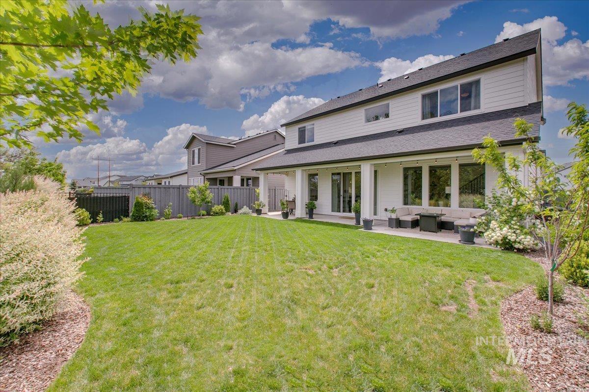 18366 Hush Creek Way, Nampa, Idaho 83687, 4 Bedrooms, 2.5 Bathrooms, Residential For Sale, Price $579,900, 98947473