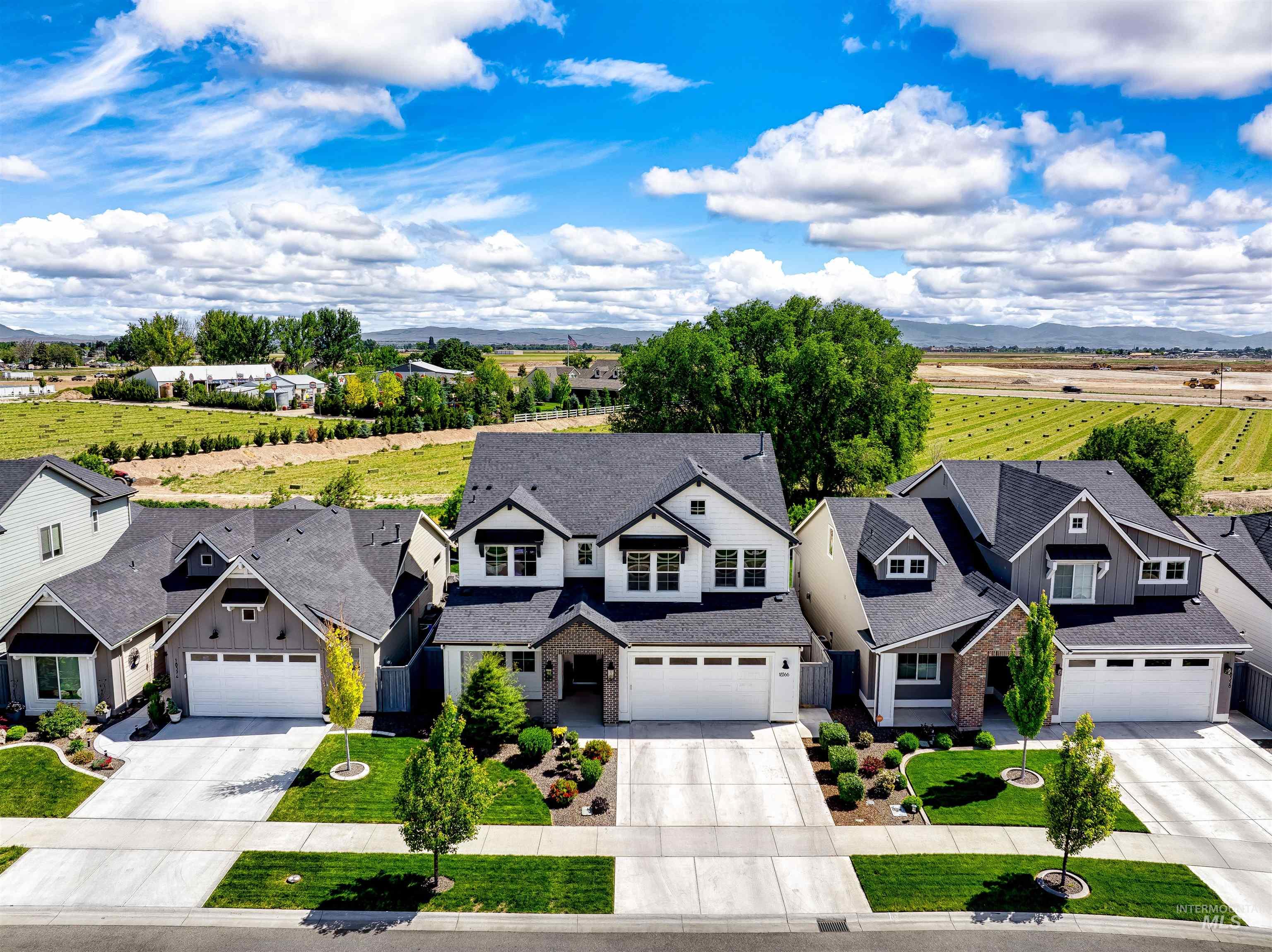 18366 Hush Creek Way, Nampa, Idaho 83687, 4 Bedrooms, 2.5 Bathrooms, Residential For Sale, Price $579,900, 98947473